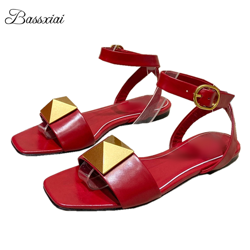 Women'S Shoes Big Feet - Duża nitowana klamra ozdobna sandały dla