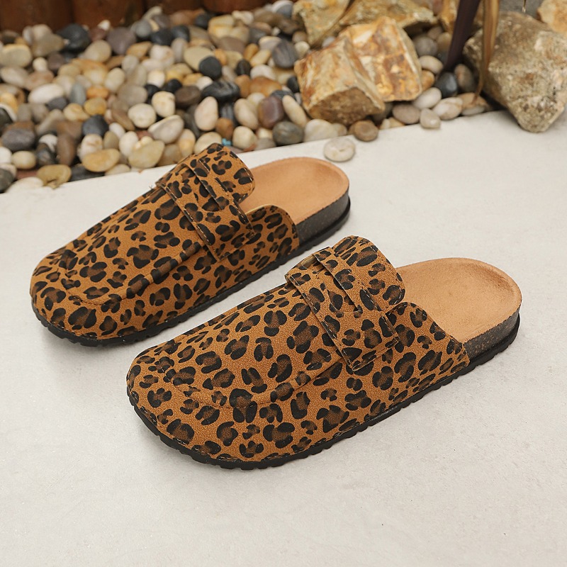 Damskie klapki z panterkowym w – Slip On Mule Flat recenzja i cena
