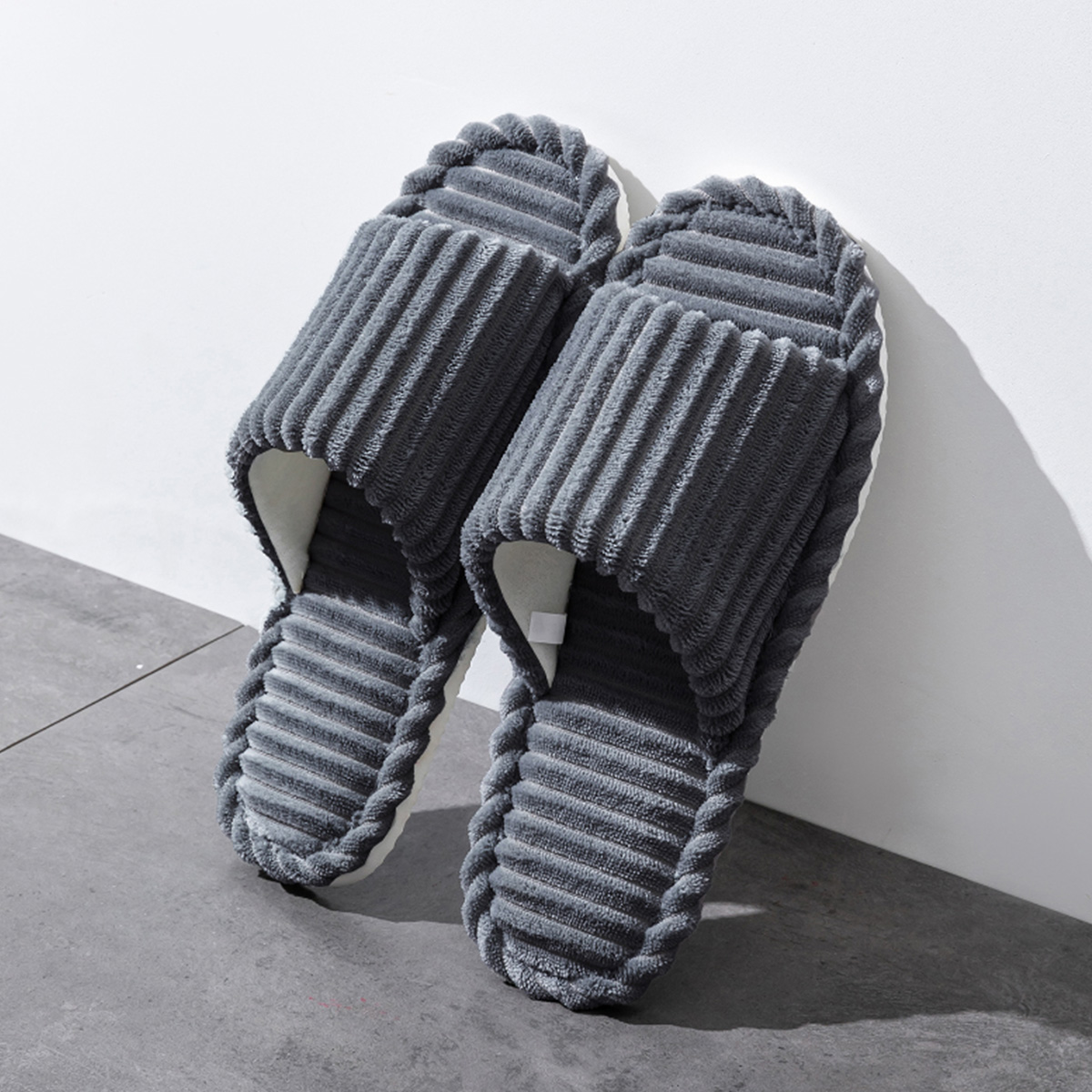 Klapki damskie z odkrytymi pal – Mule Slip On recenzja i cena
