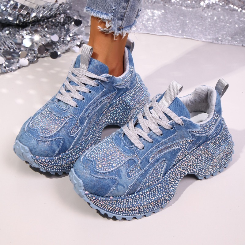Modne sneakersy damskie z dżet – Women Shoes Store recenzja i cena