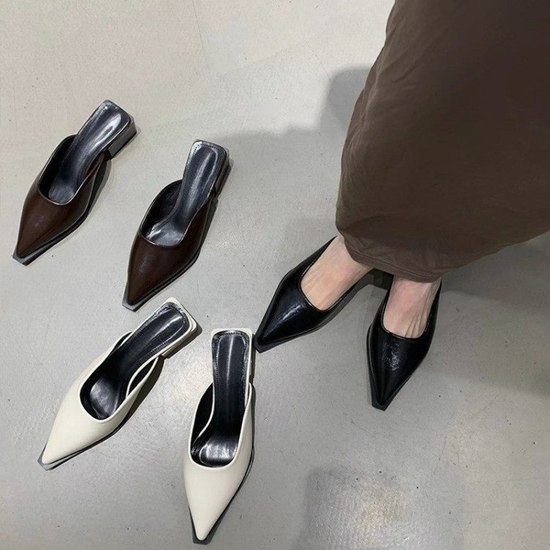 Nowe klapki na średnim obcasie – Mule Slip On recenzja i cena