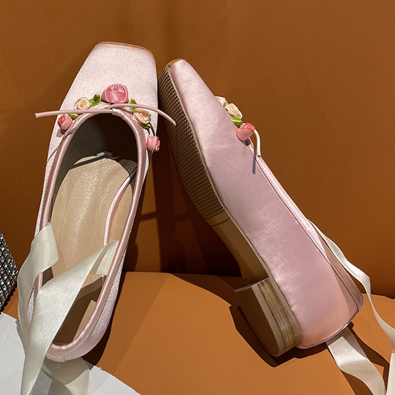 Damskie różowe satynowe baleri – Ribbon Tie Heel recenzja i cena