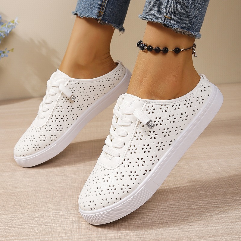 Wsuwane mule z kwiatowymi wyci – Slip On Mule Flat recenzja i cena