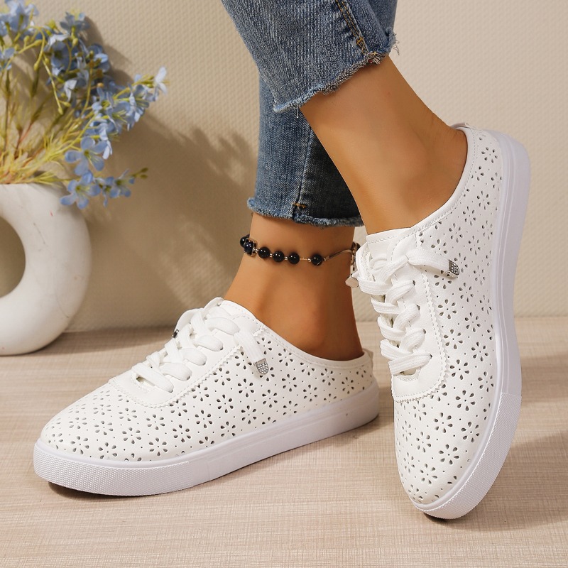 Wsuwane mule z kwiatowymi wyci – Slip On Mule Flat recenzja i cena